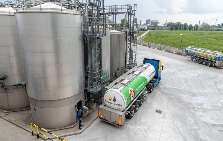 Wemmers Tanktransport Fuji Oil Europe 3